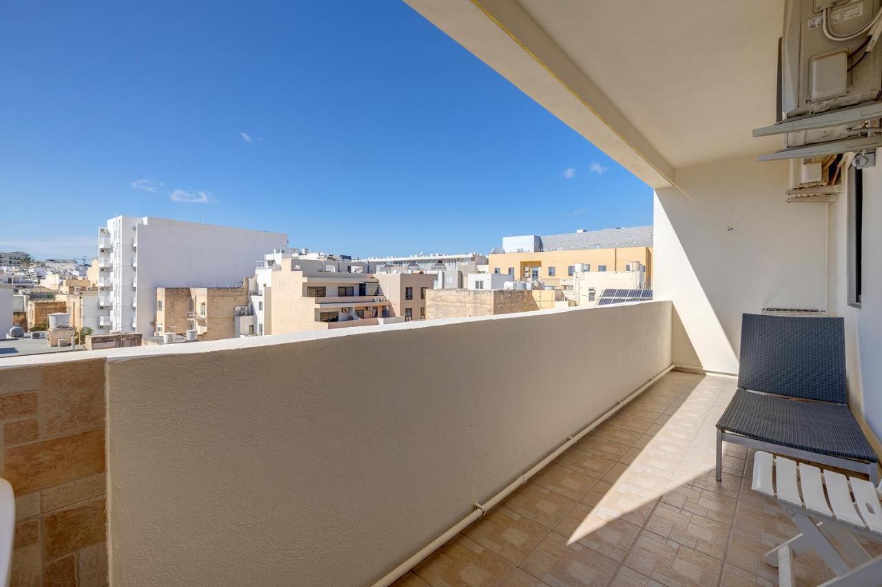 Perfect Location Idyllic 2Br Apartment スリーマ エクステリア 写真